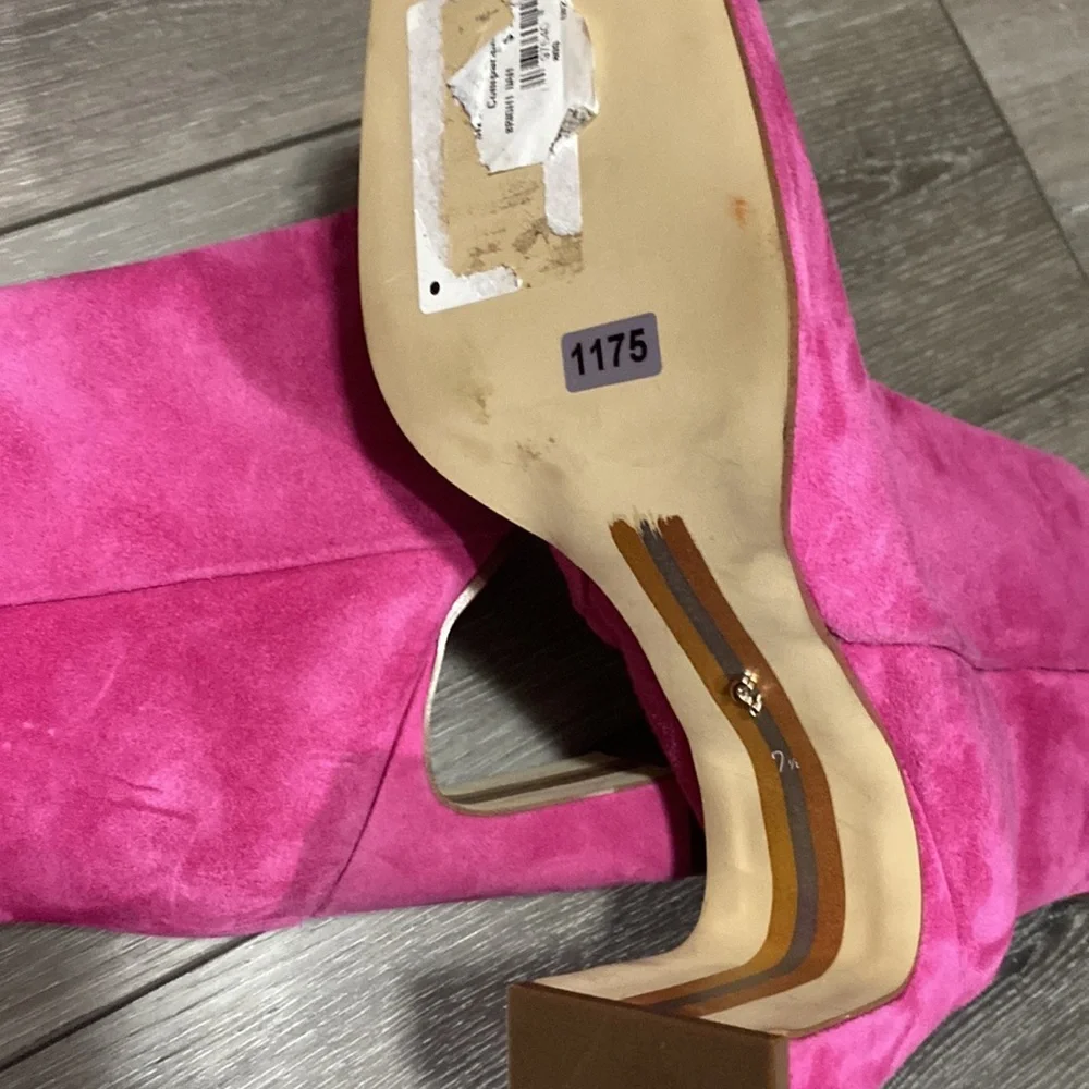 NWOT! Sam Edelman Fawn Dahlia Pink Block Heel Squared Toe Fashion Ankle Boots